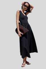 Sold Out. Nyc - The V-Neck RSVP - BLACK