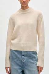 White + Warren - Cashmere Air Spun Crewneck - NEUTMARL