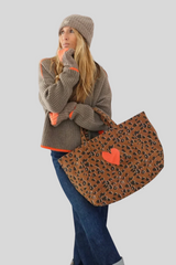 Kerri Rosenthal - Winter Beanie - COUNMIST