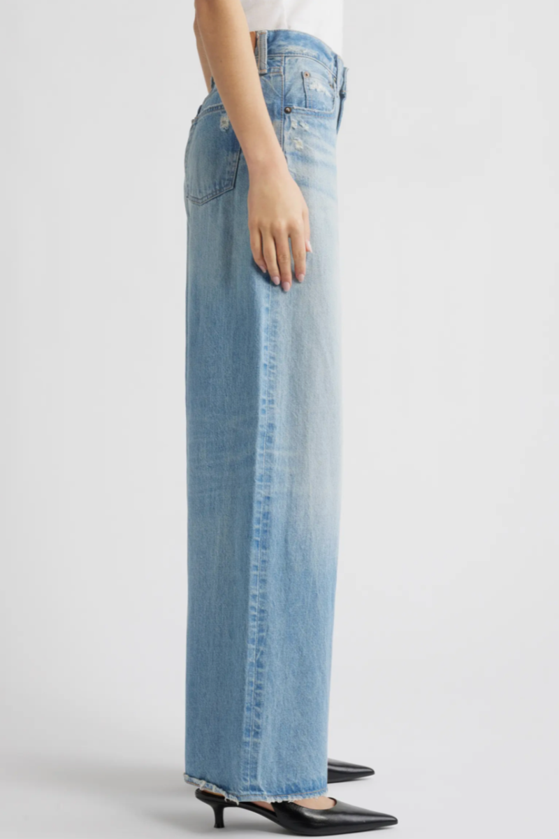 Moussy - Lowell High Waist Superwide Leg Jeans - LTBLUE