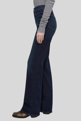 Re/Done - Comfort Stretch 70s Bootcut - BARELYWO