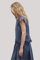 The Great - The Super Bloom Eyelet Top - VINTBLUE