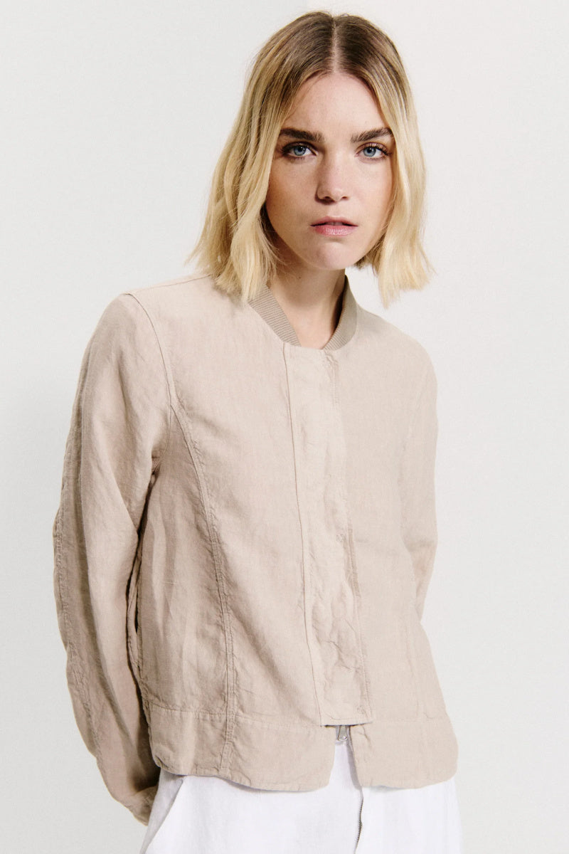 Jackets & Outerwear Jackets & Outerwear