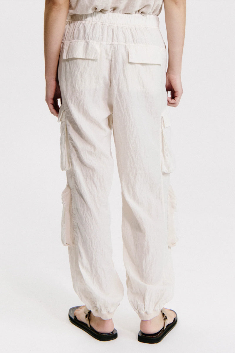 Transit - Silk Blend Multicargo Trouser - SAND