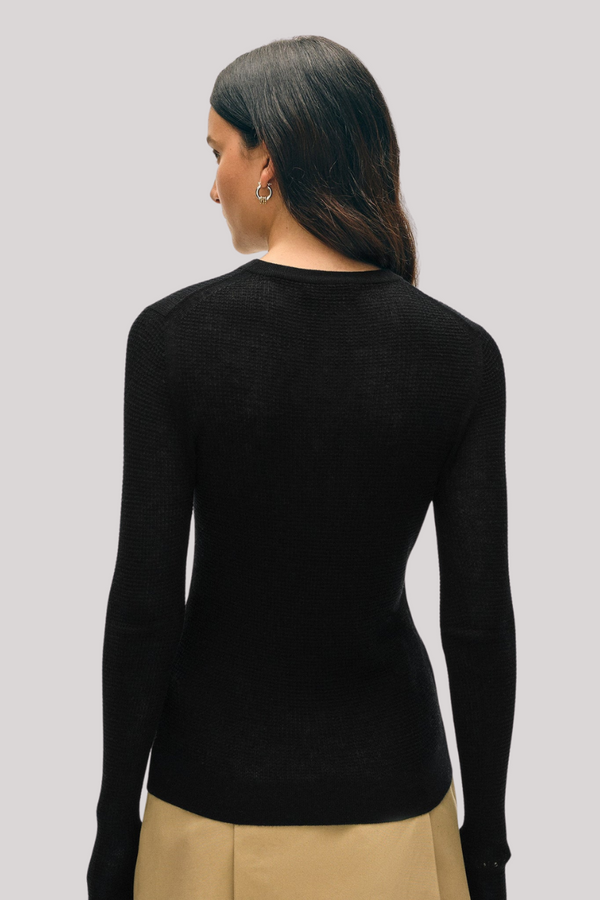 White + Warren - Superfine Cashmere Blend Waffle Crewneck  - BLACK
